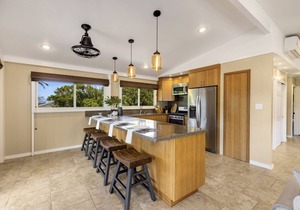 Ehukai Beach Hale: Ocean View Home With A/C, Steps From Pipeline