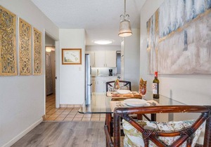 EL K203 2BD Condo w AC Pool Beach Cabana