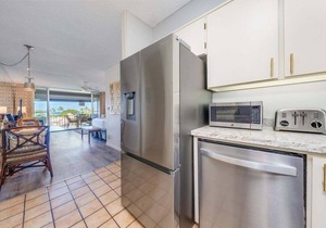 EL K203 2BD Condo w AC Pool Beach Cabana