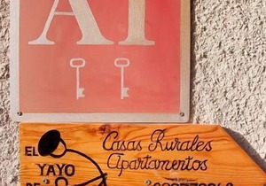 El Yayo de la Puebla Fuente Arriba 4 capacity for 2/5 people