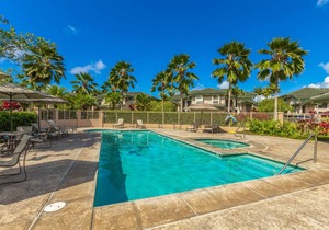 Elegant Air-Conditioned Villa by Golf Course - Near Beaches, Shopping, Dining