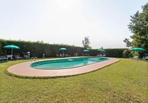 Elegant apartment on Lake Trasimeno