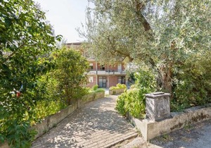 Elegant apartment on Lake Trasimeno