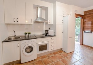 Elegant apartment with wonderful views next to Granada