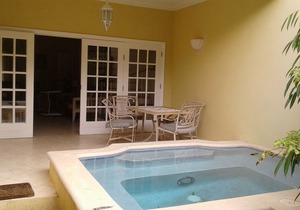Elegant, comfortable Beach-Townhouse, 2 Bedroom, Pool