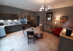 Elegant T2 with Garden in Central La Roche-Posay