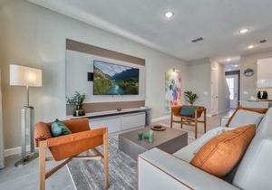Elegant Vacation Home Near Disney