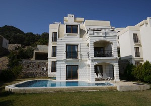 Elegant Villas 2/2