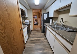 ELK RAPIDS/GRAND TRAVERSE BAY CONDO #15
