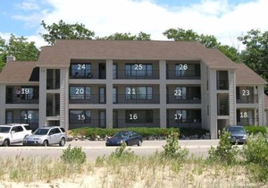 ELK RAPIDS/GRAND TRAVERSE BAY CONDO #15