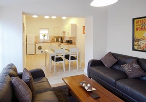 Elmwood Cottage