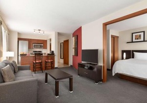 Embassy Suites by Hilton - Montreal
