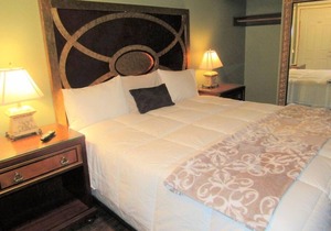 Emerald Bay Lodge