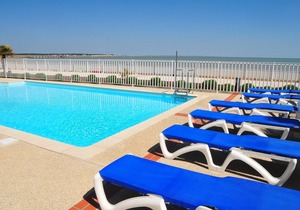 En Front de Mer !! Studio cosy, accès Piscine + Spa