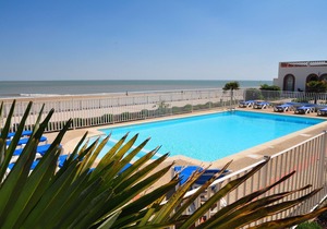 En Front de Mer !! Studio cosy, accès Piscine + Spa