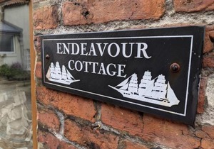 Endeavour Cottage Whitby sleeps 6