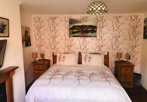 Endeavour Cottage Whitby sleeps 6