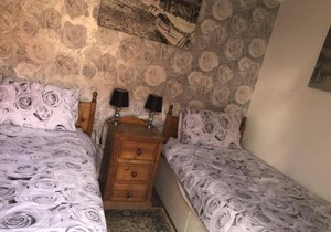 Endeavour Cottage Whitby sleeps 6