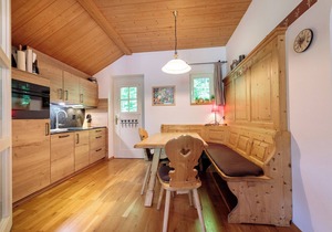 Enjoy a relaxing holiday in the apartment "Alpenkräuter" in Grainau