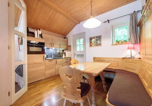 Enjoy a relaxing holiday in the apartment "Alpenkräuter" in Grainau