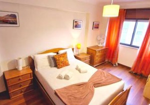 Enjoy Lisbon Cascais Sintra 1200 metres to metro blue line Sintra Rail line Free Parking