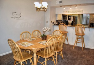 Enjoy the breeze from the screened in porch on summer nights - Summertree F2