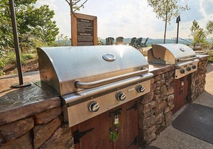 Enjoy the views of Table Rock Lake in this 2BD resort condo