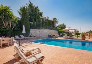 Enticing Villa in Benissa with Swimming Pool