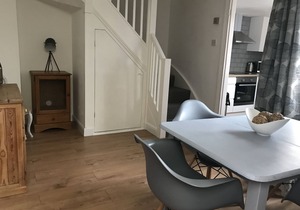 Entire House with Garden and Parking Nr Ashford International