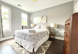 Entire Row Home in Heart of D.C.- Near Union Station