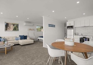 Entire Waterfront House - Boat Shed - 3 Kitchens