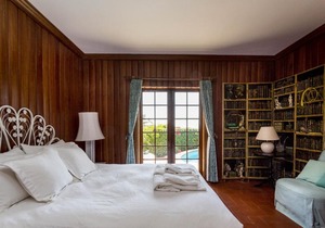 Entre Rochas Pool House by The Getaway Collection