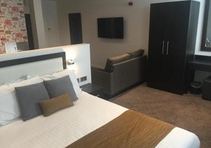 EPIC Apartments Seel Street