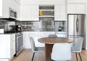 Epic Oakland 2BR w/AC, W/D, Sky Deck, next to BART, by Blueground