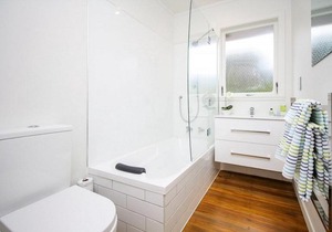 Epsom Sunshine Holiday House