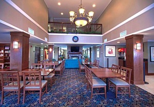 Equipped Suite Near CHA | Indoor Pool + Gym Access