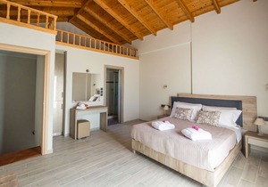 Erikousa Palace Double Suite 18