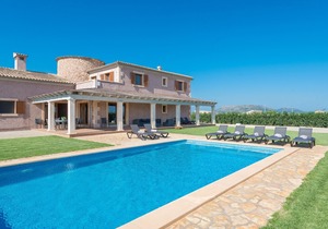 Es Moli D'en Sion - Five Bedroom Villa, Sleeps 10