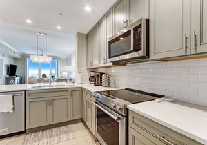 Escape to Paradise Oceanfront, Beach Access, Pool