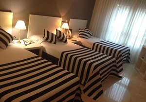 Esentia Togumar - Triple 3 adults