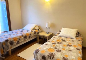 Espléndida casa en el centro de Llivia con piscina