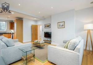 Eton College Apartment