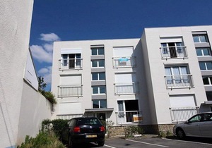 EUGENIE42 : Studio for 4 people near the beach and shops. private parking
