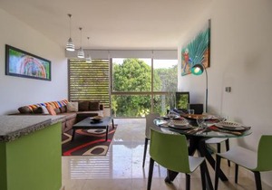 Exceptional 2Story Penthouse with Hot Tub and Rooftop Terrace in Bahia Principe