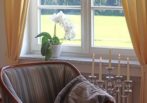Exclusive country house with holiday apartments with dream garden and idyllic tranquility