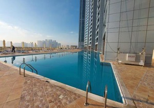 Exclusive Creek Bay Apartment