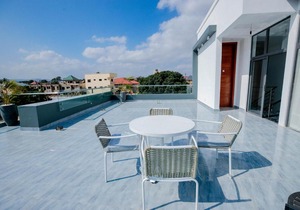 Executive BR- Uphills Court - Room 102
