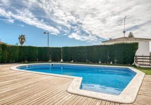 Exotic Villa in Roda de Barà with Private Pool