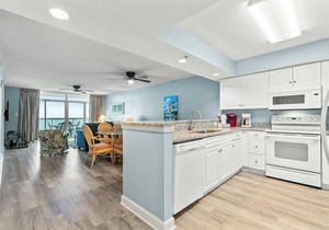 Experience a comfortable, laid-back lifestyle. | Laguna Keyes - 609