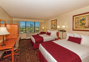 Experience Colorado Like Never Before! 2 Contemporary Units! Indoor Pool, Bar!